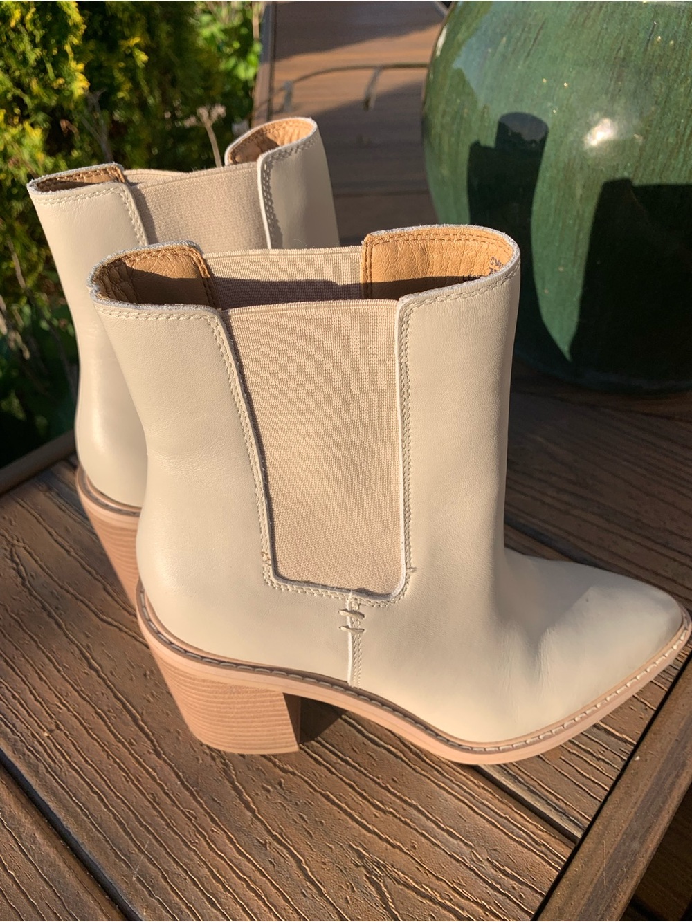 Crown Vintage Cream Chelsea Ankle Boots with Stacked Heel Size 7 1/2 New!